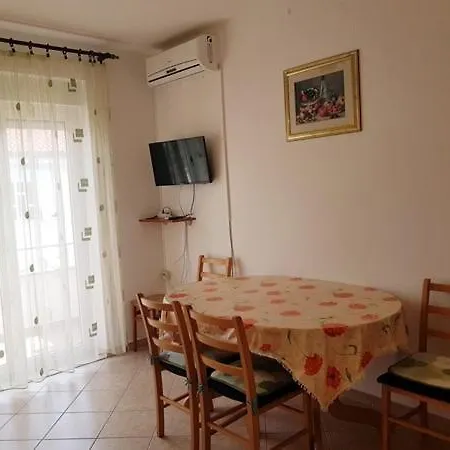 Apartament Ara-mirjana Baška